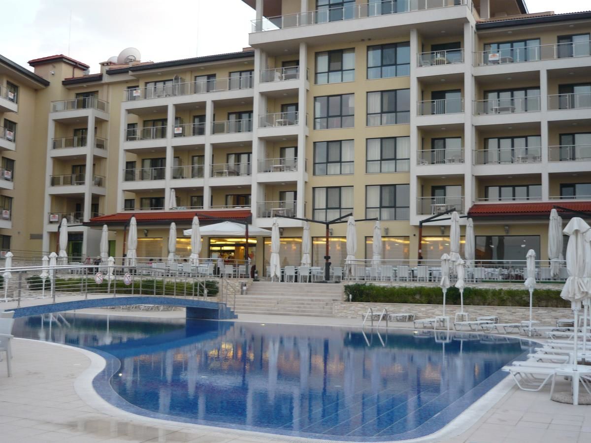 Апарт-отели Byala Beach Resort Apartments Бяла-18