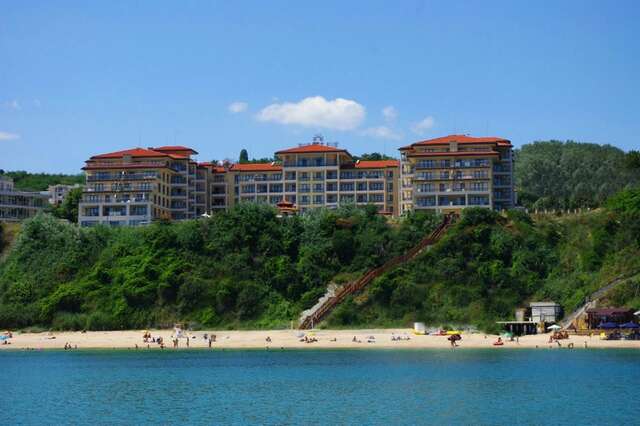 Апарт-отели Byala Beach Resort Apartments Бяла-8